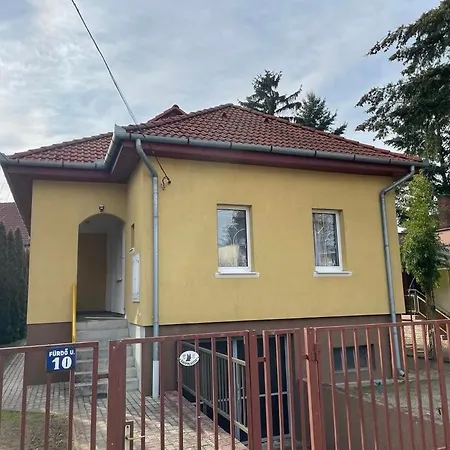 Akacia Apartman Nyiregyhaza Exterior photo