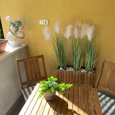 Akacia Apartman Nyiregyhaza Exterior photo